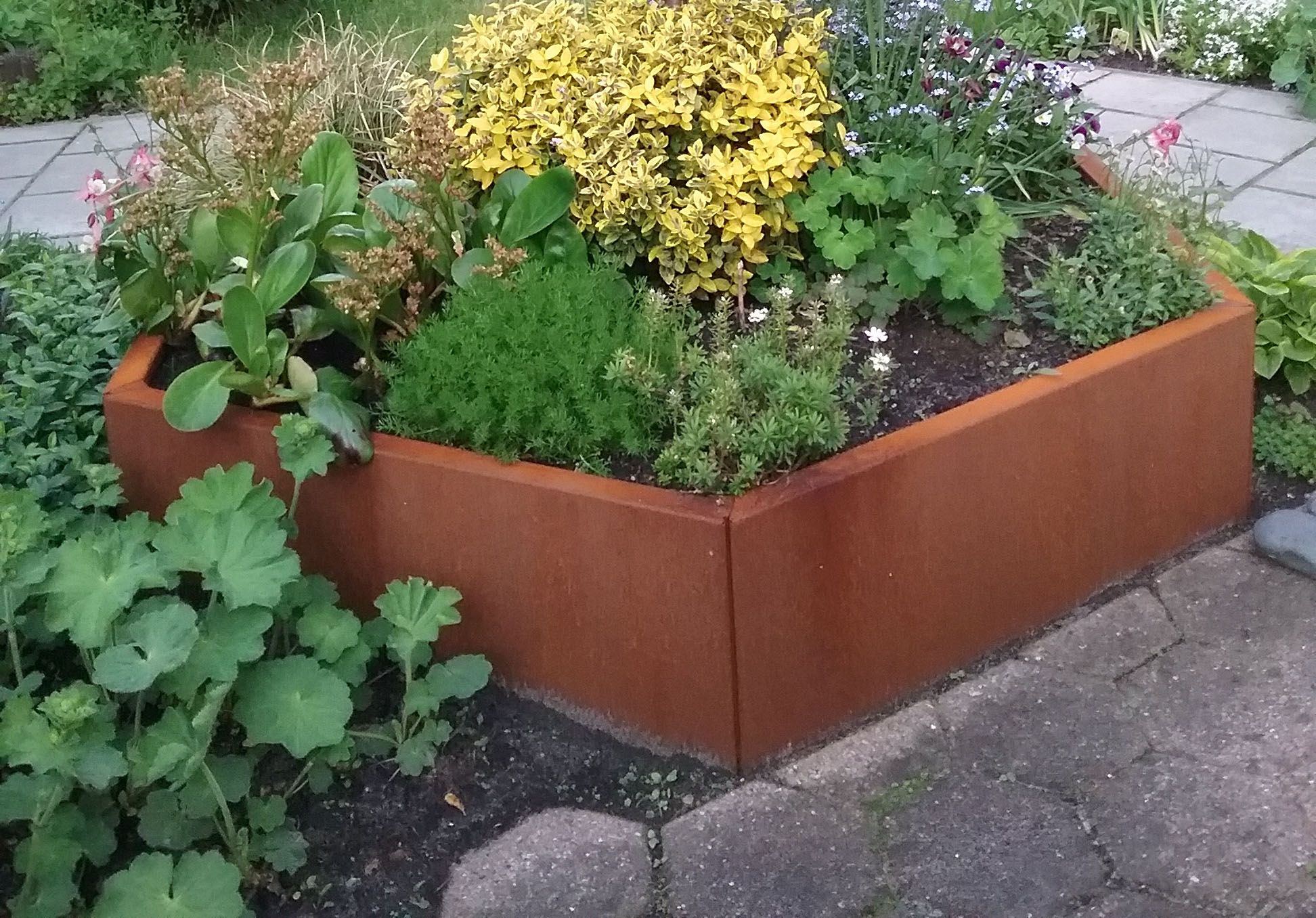 Jardineras hexagonales
