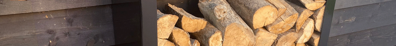 Almacenamiento de madera Almacenamiento de madera