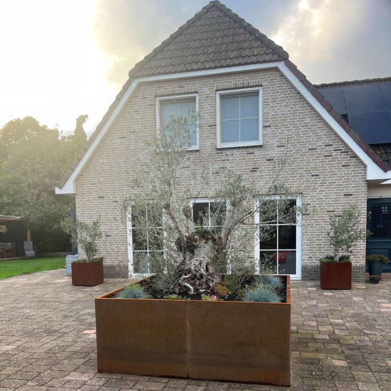 Jardinera de acero corten Miami xxl 2400x2400