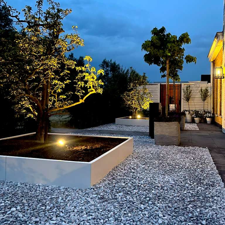 Jardinera de acero con tratamiento electrostático Miami xxl 180 x 180 cm