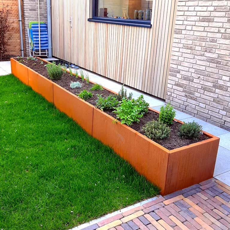Jardinera de acero corten Texas xxl 480 x 80 cm
