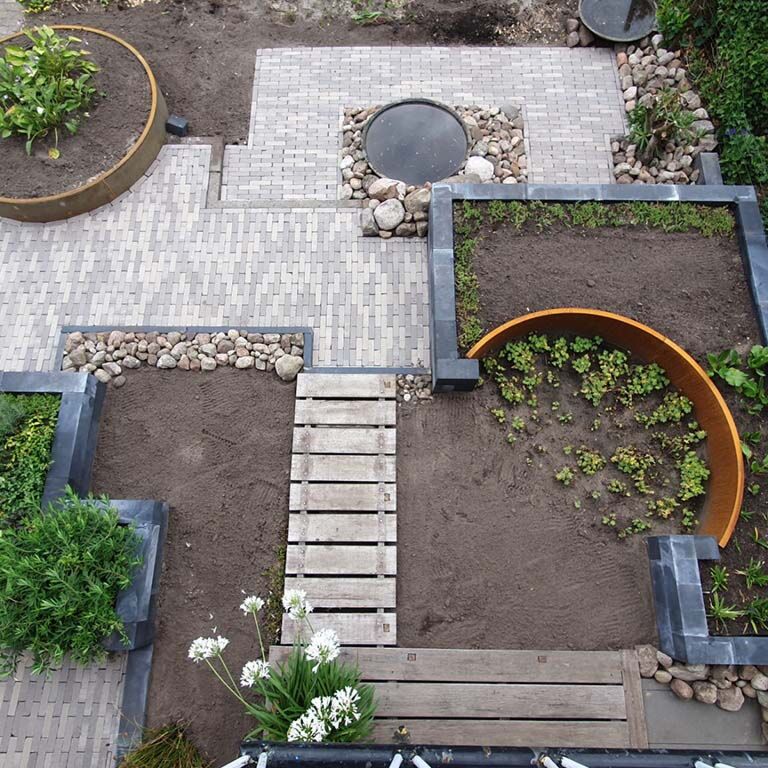 Muro de contención de acero corten curva interior 100 x 100 cm (altura 40 cm)