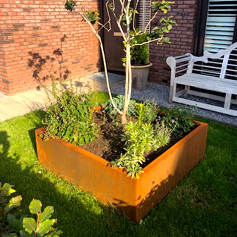 Jardinera de acero corten soldada Montana 120 x 120 x 40 cm
