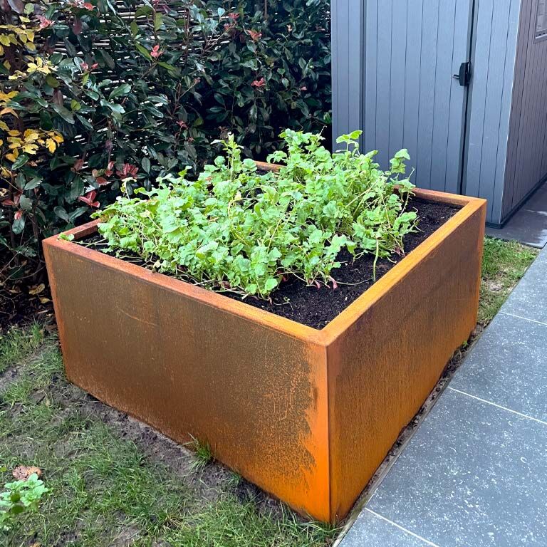 Jardinera de acero corten soldada Montana 120 x 120 x 60 cm
