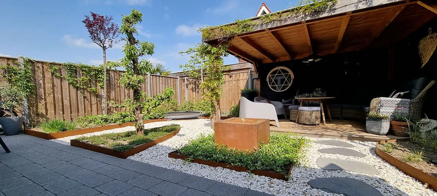 Instalación de bordes de acero corten en el jardín: plan completo paso a paso